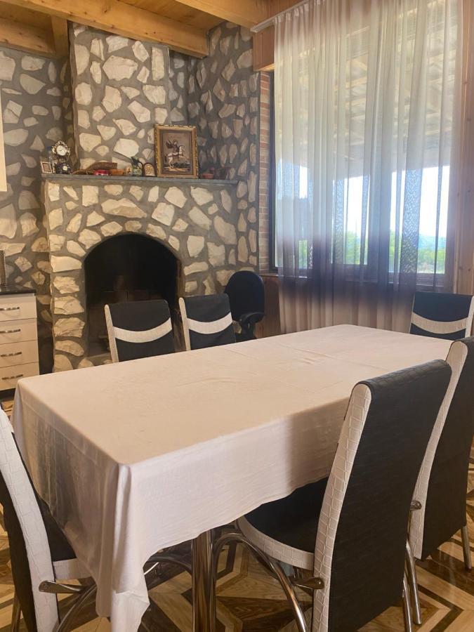 Kirta Hotell Gordi Eksteriør bilde